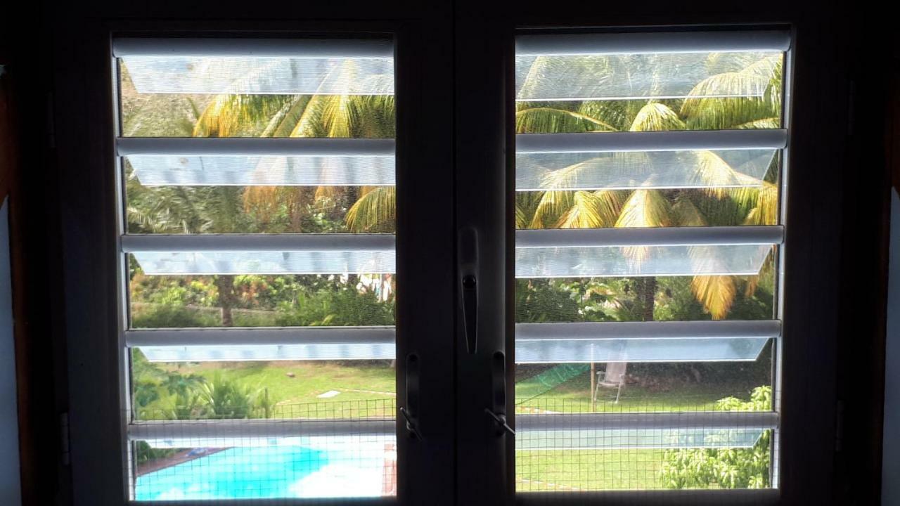 Bed And Breakfast - Chez Nous Le Lamentin Bagian luar foto